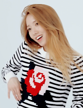Image result for wjsn mei qi gif