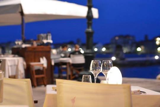 Lampes de table sans fil rechargeable pour vos tables de restaurant, terrasse... MIDLIGHTSUN GAMME PRESTIGE EGG