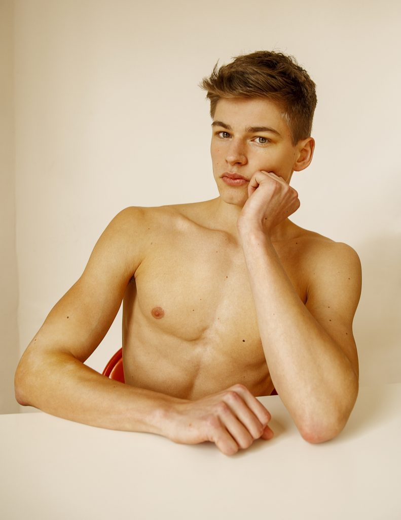 victorhreis: “Jos Schenk photographed by Stephen Maycock in exclusive for Vanity Teen online! ”