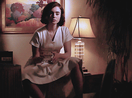 Lily Collins  in Rules Don't Apply