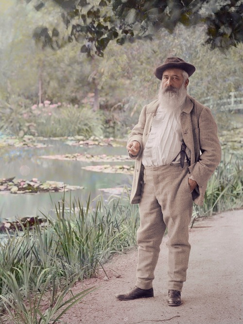 1bohemian:
“  Claude Monet in his garden at Giverny, summer 1905.
Photographer: Jacques-Ernest Bulloz, colorized by painters-in-color.
”