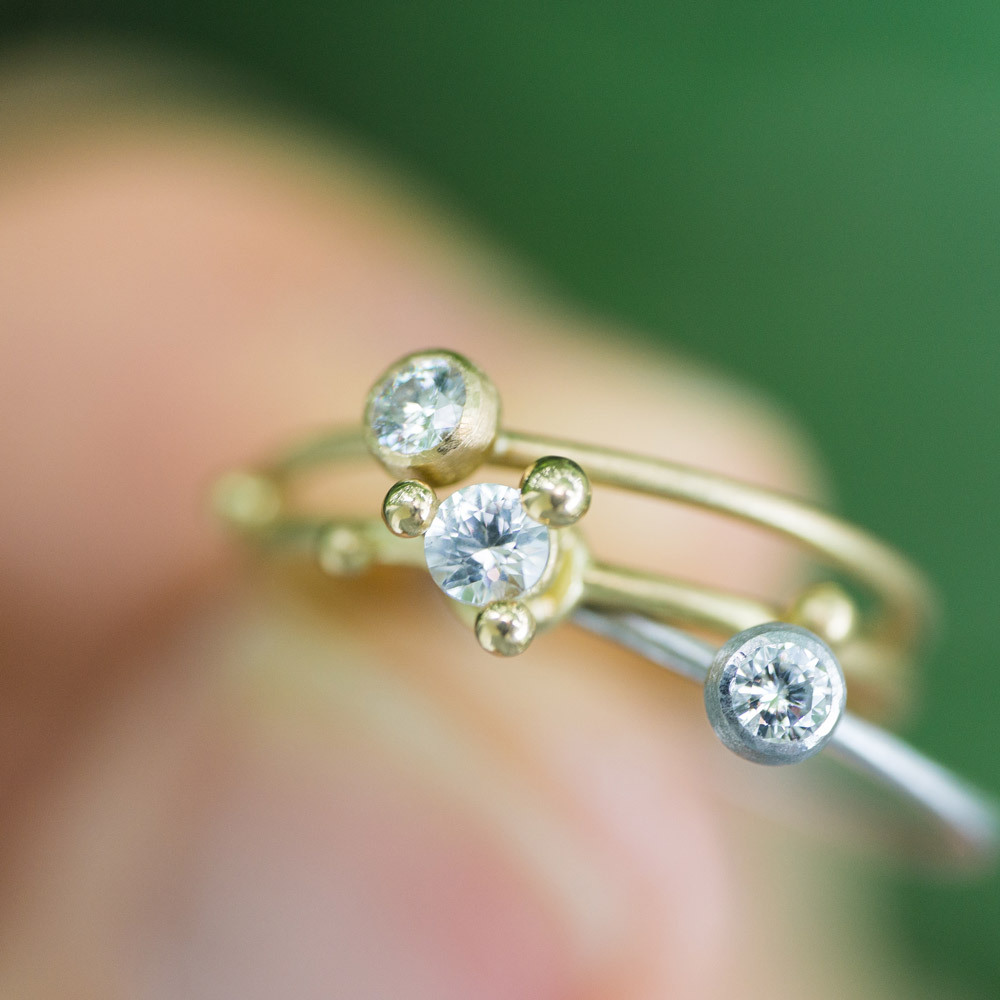 ゴールドリング、プラチナリング、ダイヤモンド　屋久島の緑バック　オーダーメイドの婚約指輪