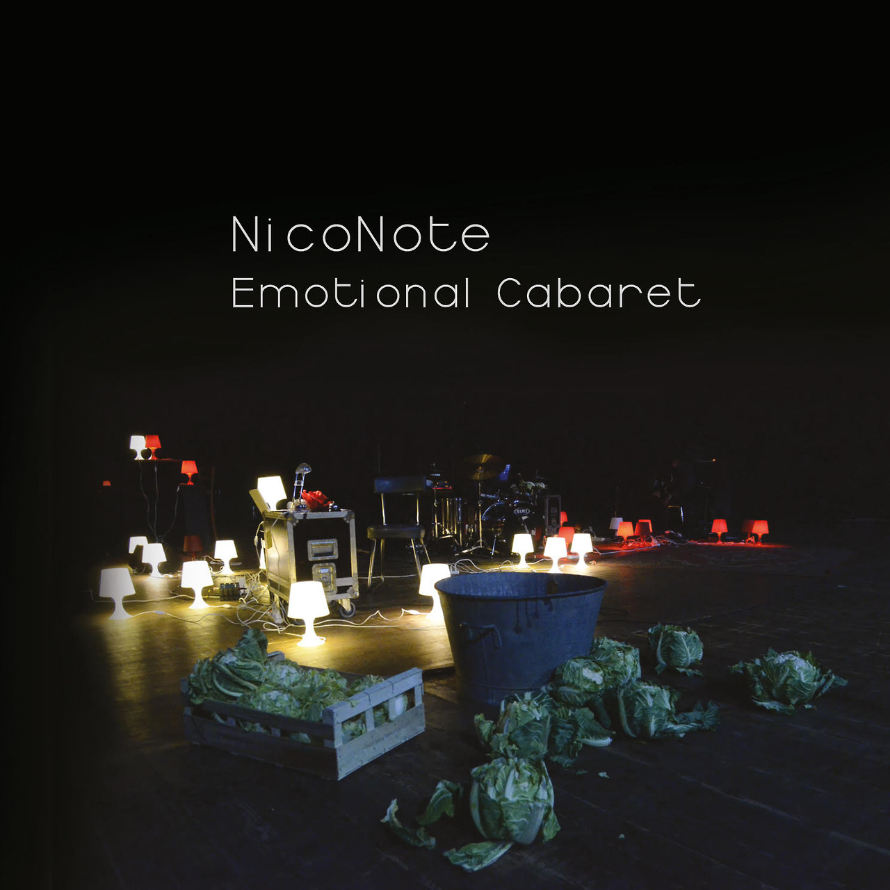 Emotional Cabaret, il nuovo disco di NicoNote
Esce il 27 giugno per l’etichetta Doc Live: racconta frammenti da un “cabaret delle emozioni” che accade dentro e fuori di noi.Un susseguirsi di micro racconti, episodi di un’unica storia, nel flusso...