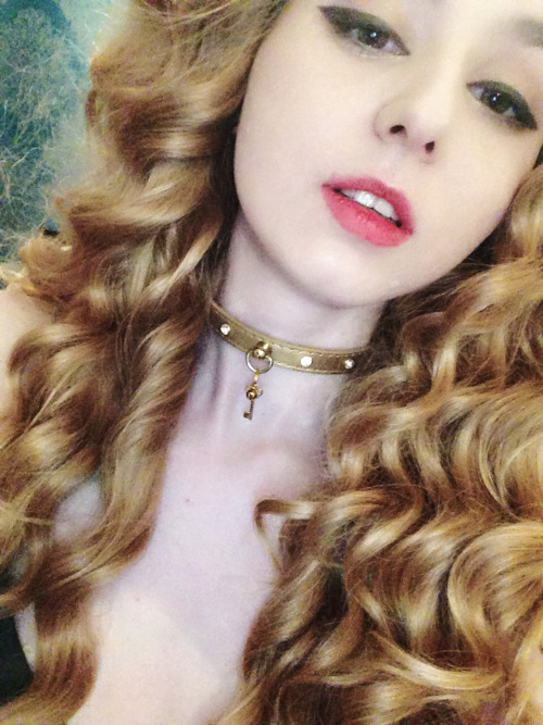 strawberry blonde hair on Tumblr