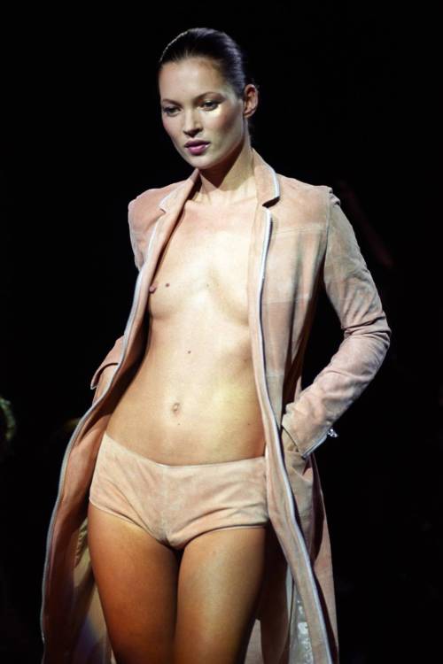 Kate Moss Naked 23