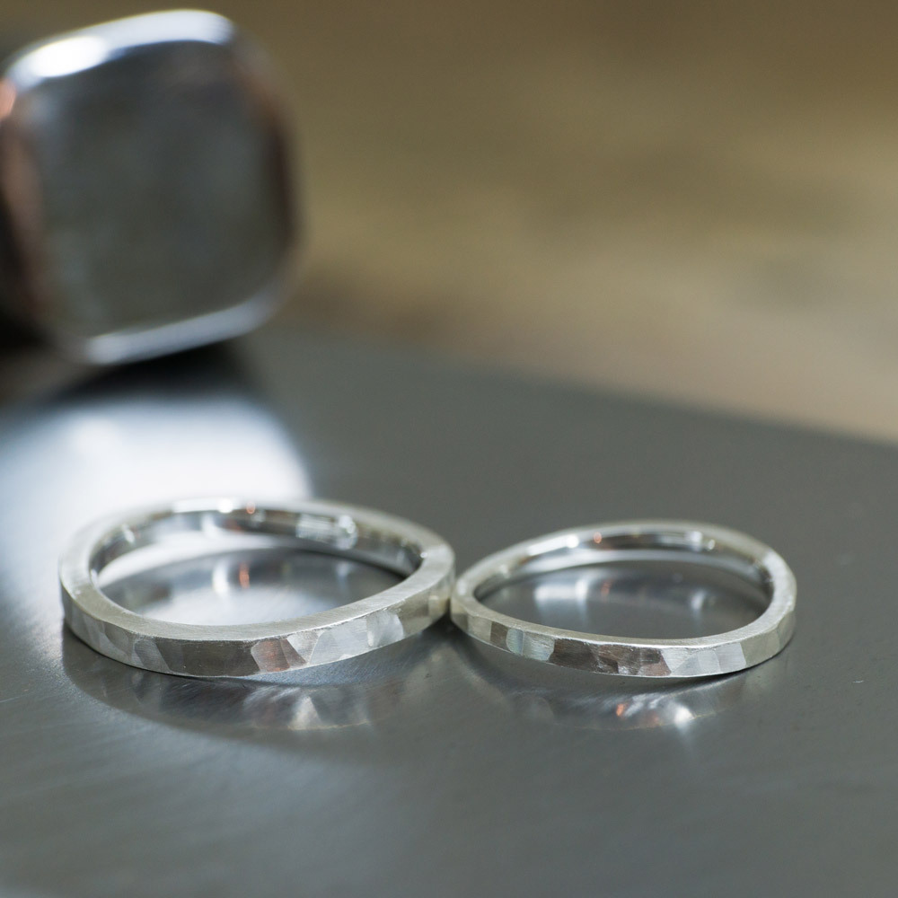 作業台　オーダーメイドのマリッジリング　シルバー　屋久島で作る結婚指輪
