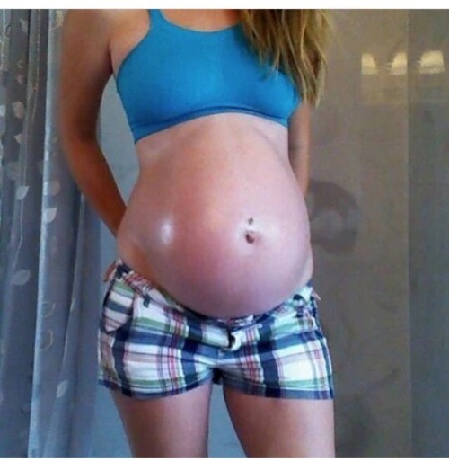 Pregnant Bellies Pictures 85