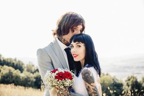 Oliver Sykes Married Hannah Pixie Snowdon in 2015, Know ...