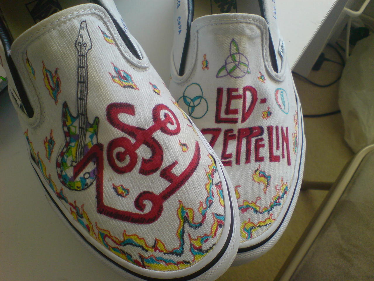 My friends VANs that I DREW on more coming at gallegomyego.tumblr.com