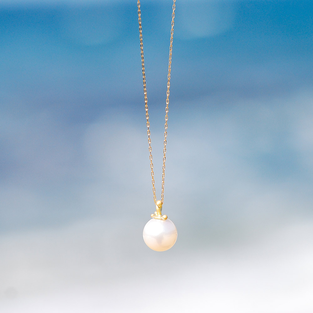 オーダーメイド　真珠のネックレス　　屋久島の海バック　ゴールド