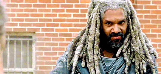 'The Walking Dead': Just 10 Gifs of King Ezekiel Being Majestic AF