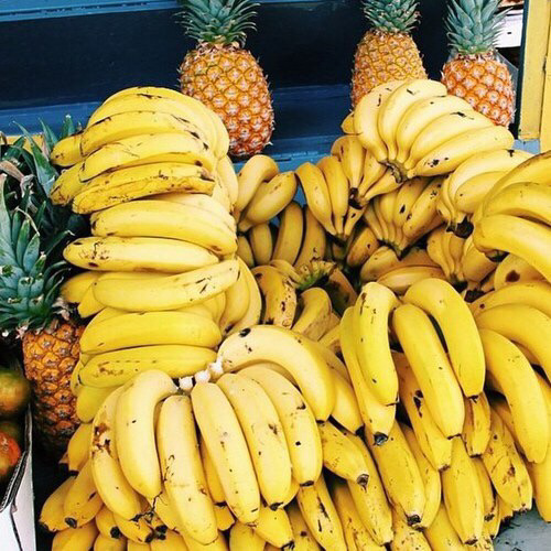 Résultat de recherche d'images pour "banana tumblr fruit"