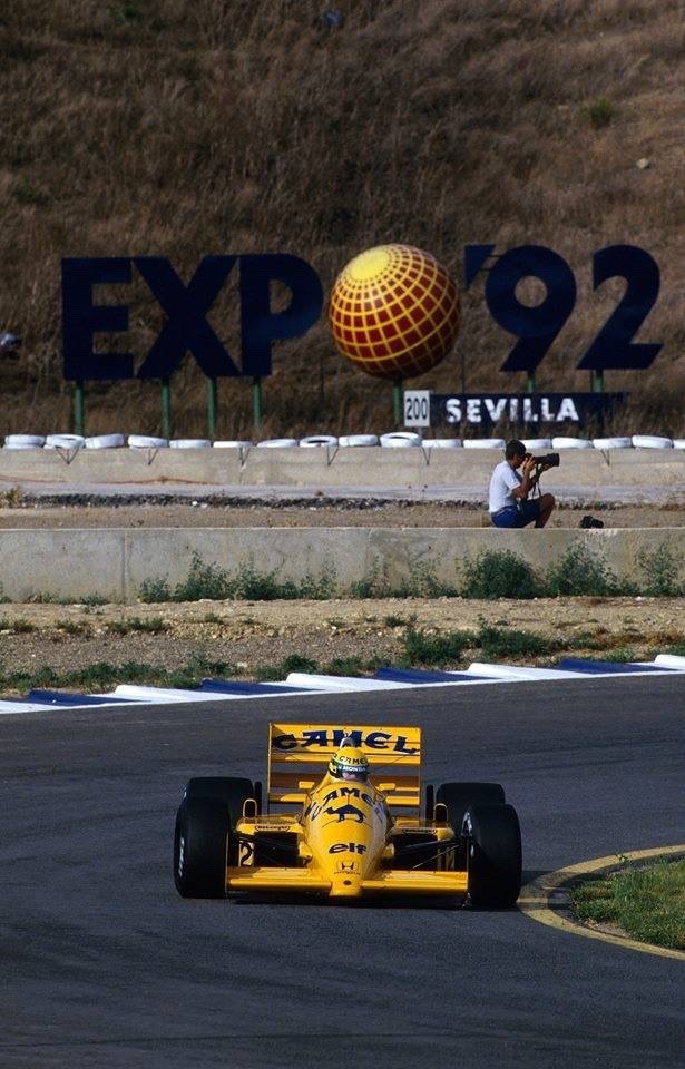 ‪13er GP España de F1 en Circuito de Jerez. Victoria fácil de Mansell (Williams Honda) 2° Prost (McLaren Tag) General: 1° Piquet 70 #l280987‬