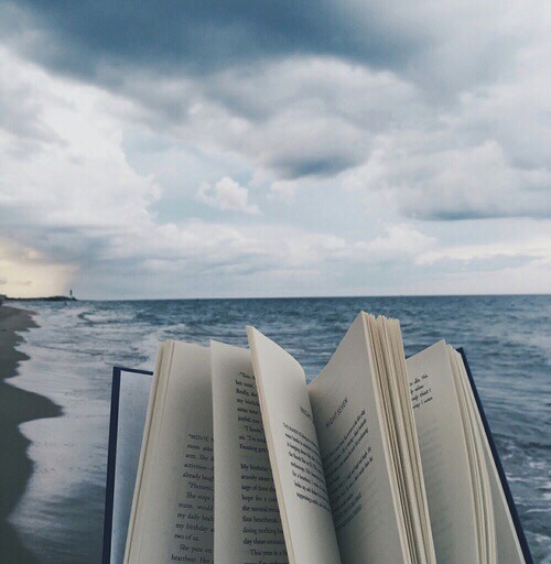 nature book reader | Tumblr