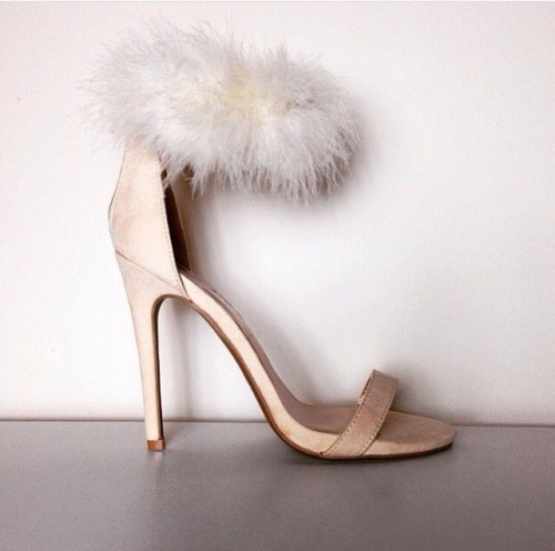 high heel shoes on Tumblr