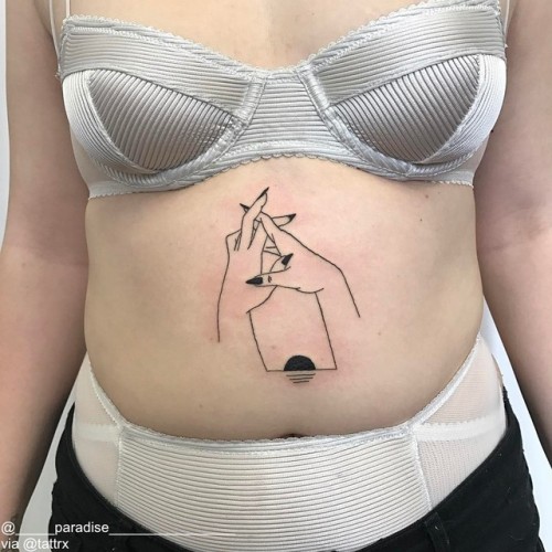 Tattoo tagged with: body positive, hand illustration, blackwork, hand drawings, handdrawn, auckland, honormycurves, dark beauty, new zealand, paradise, minimalism