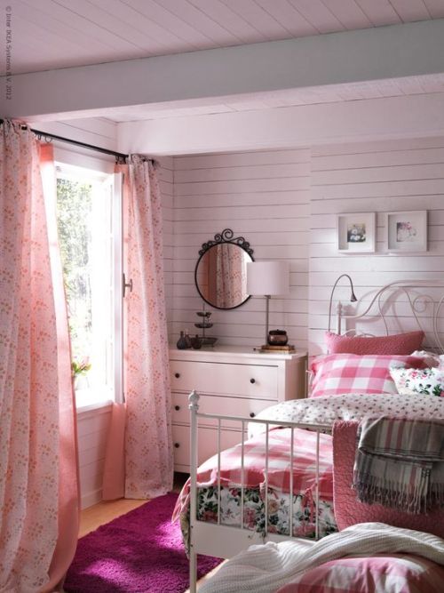 pink bedroom on Tumblr