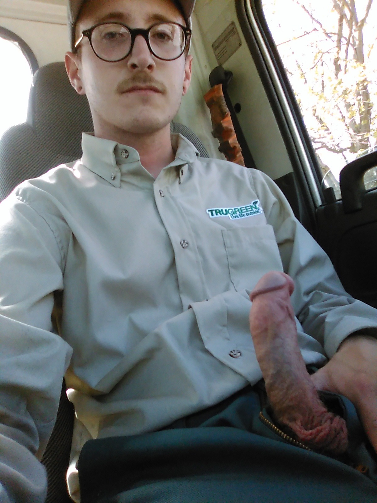 buttscockandfur:
“horny while working again
”