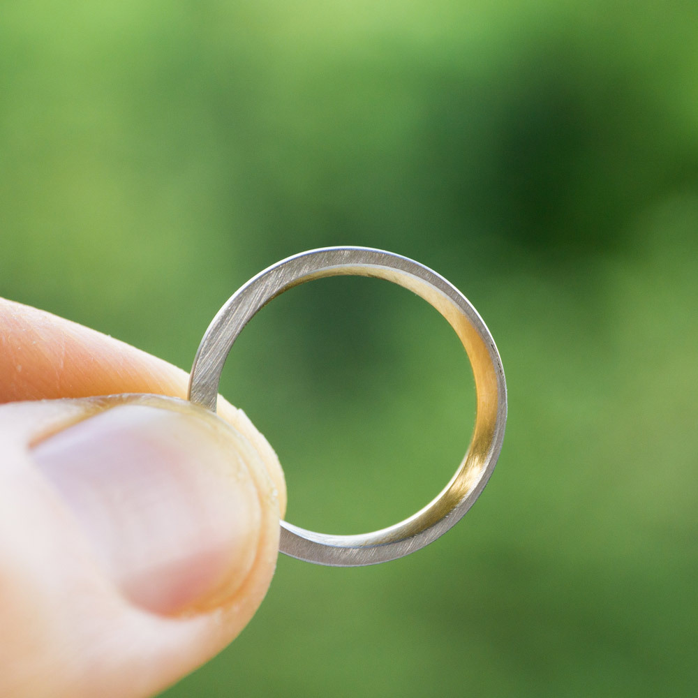 月モチーフ　オーダーメイドの指輪　ゴールド、プラチナ　屋久島でつくる結婚指輪