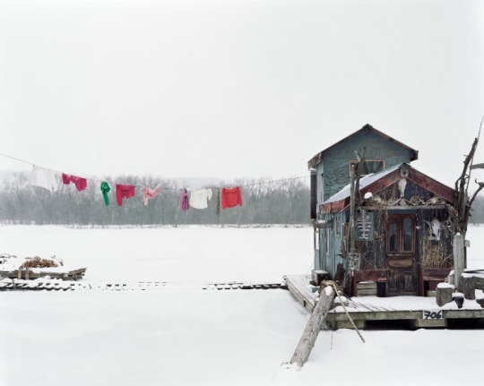 Sleeping by the Mississippi by Alec Soth at Beetles   Huxley