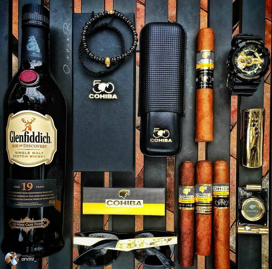 👌🔥💨 #Repost 📸 from @orvinr_
WWW.CIGARSANDWHISKEYS.COM
Like 👍, Repost 🔃, Tag 🔖 Follow 👣 Us & Subscribe ✍ on👇:...