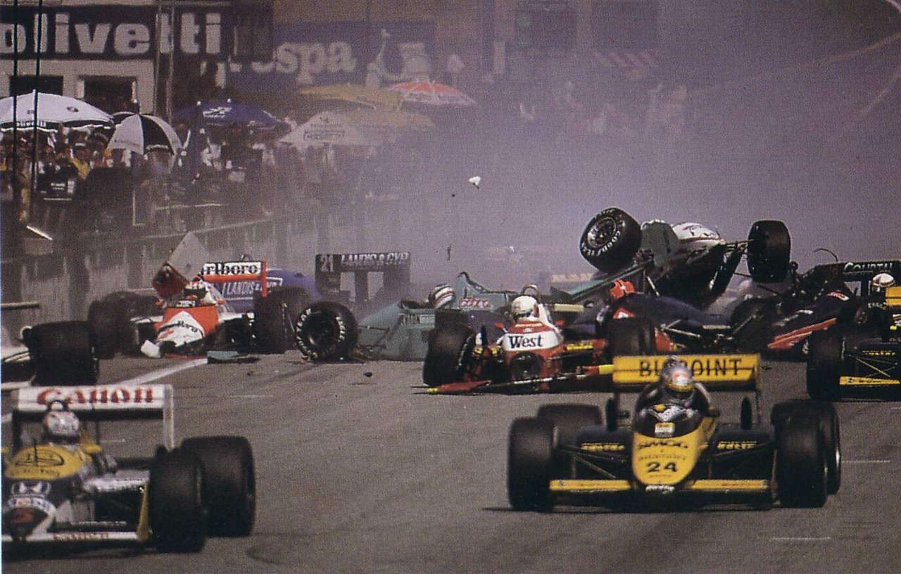‪Ayer, accidentadísimo GP de Austria de F1. Ganó Mansell (Williams Honda) 2° Nelson Piquet (Williams Honda) 3° Fabi CG 1° Piquet #l170887‬