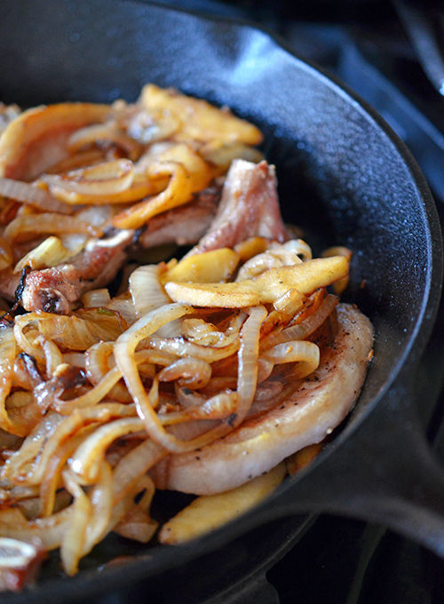 Whole30 Day 12: Bacon + Apple Smothered Pork Chops by Michelle Tam https://nomnompaleo.com