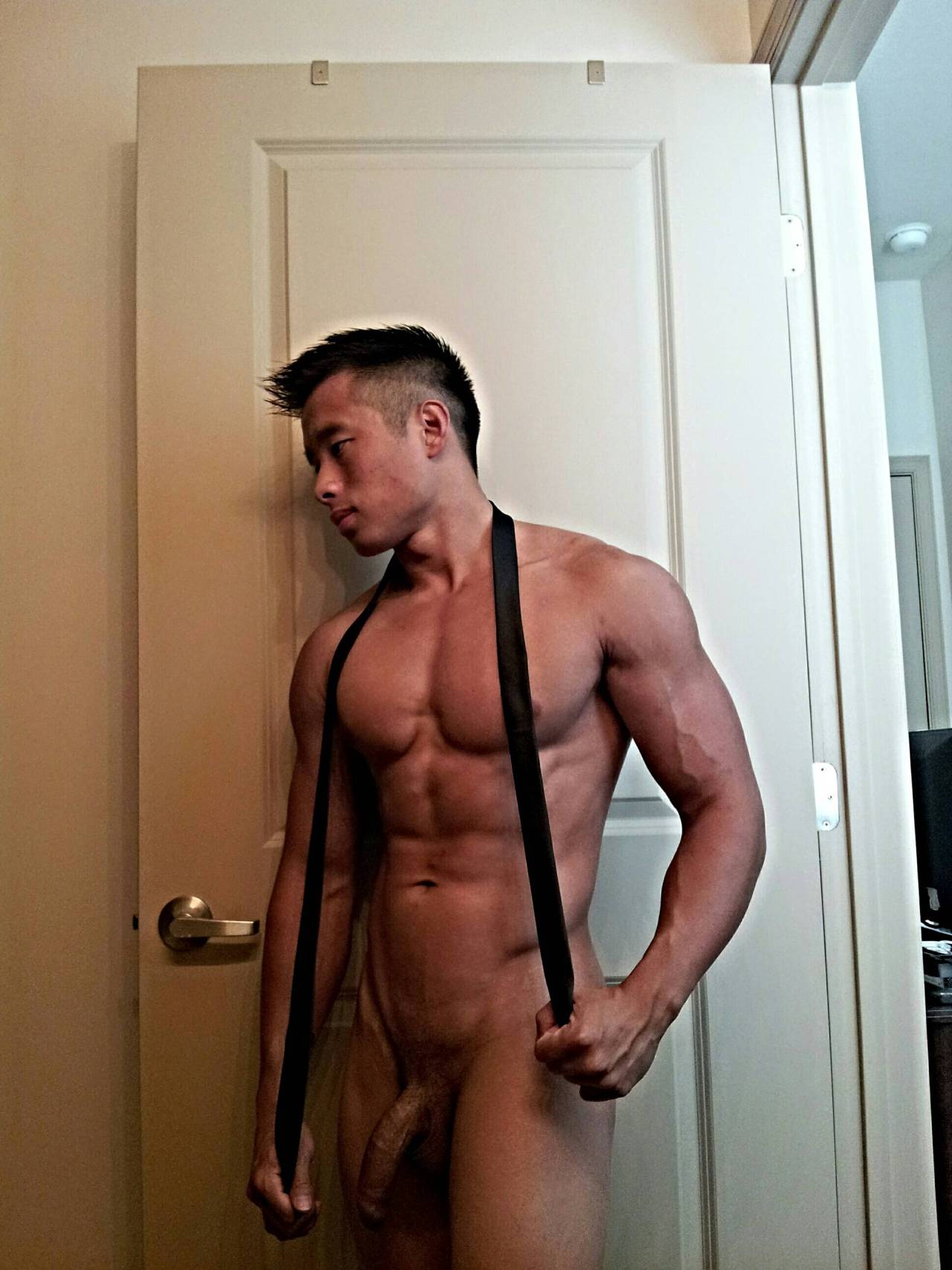 Asian Guys Picture 37