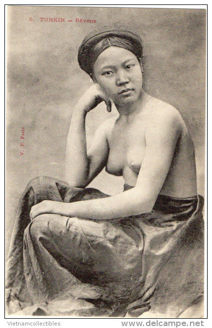 Nude Vietnamese Women 69