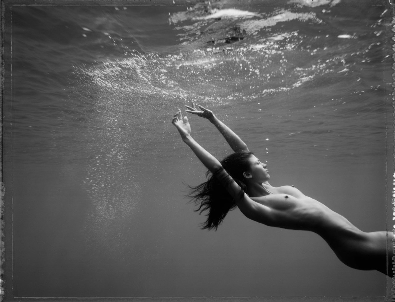 © Ian & Erick Regnard, ca. 2010, Underwater Polaroid Nudes
Ian and Erick Regnard are two Australian brothers who have created a stunning series of underwater nudes. What makes the images even more remarkable is that they shot the series on large...
