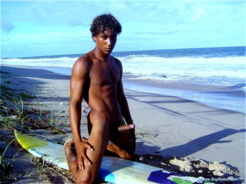 les plus belles photos d’homme nu au sport sont sur http://men-sexy-tube.tumblr.com
#GayDream #TeamGay