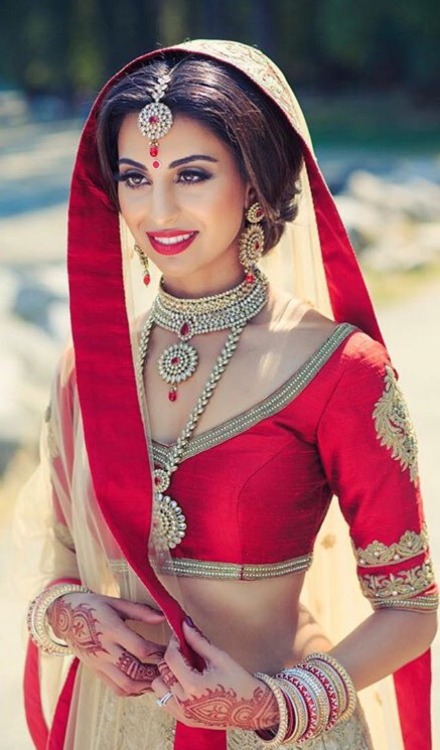 Proficient South Asian Brides Who 50
