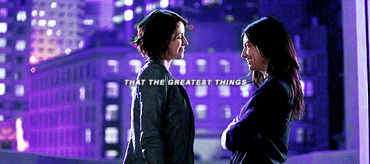 Alex ♥ Maggie (Supergirl) #1 Parce que... you're saying you like me ? Tumblr_op0gmffOsP1rpjxmko5_r1_540