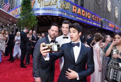 glee - Darren's Miscellaneous Projects and Events for 2017 - Page 2 Tumblr_orepigsCDy1wpi2k2o1_400