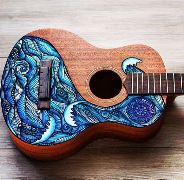Los coloridos diseños de guitarras de Salty Hippie Art 3