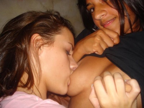 Lesbo cute licking bodies