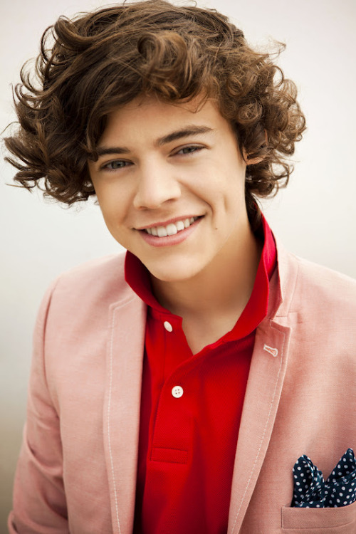 25 Lovely Harry Styles Pictures - SloDive