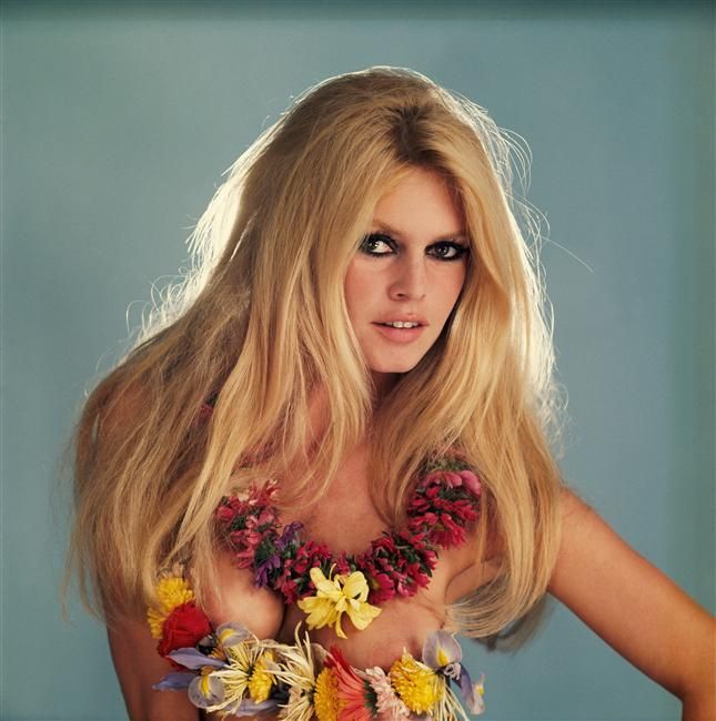 Brigitte Bardot photographed by Sam Levin, 1967.