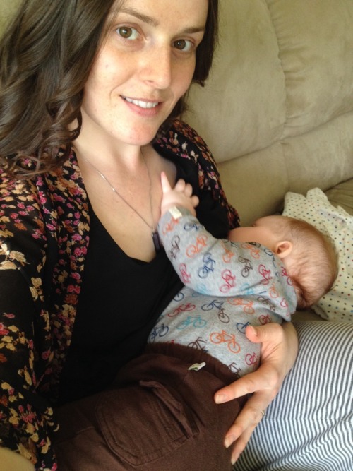 tumblr Breastfeeding in public