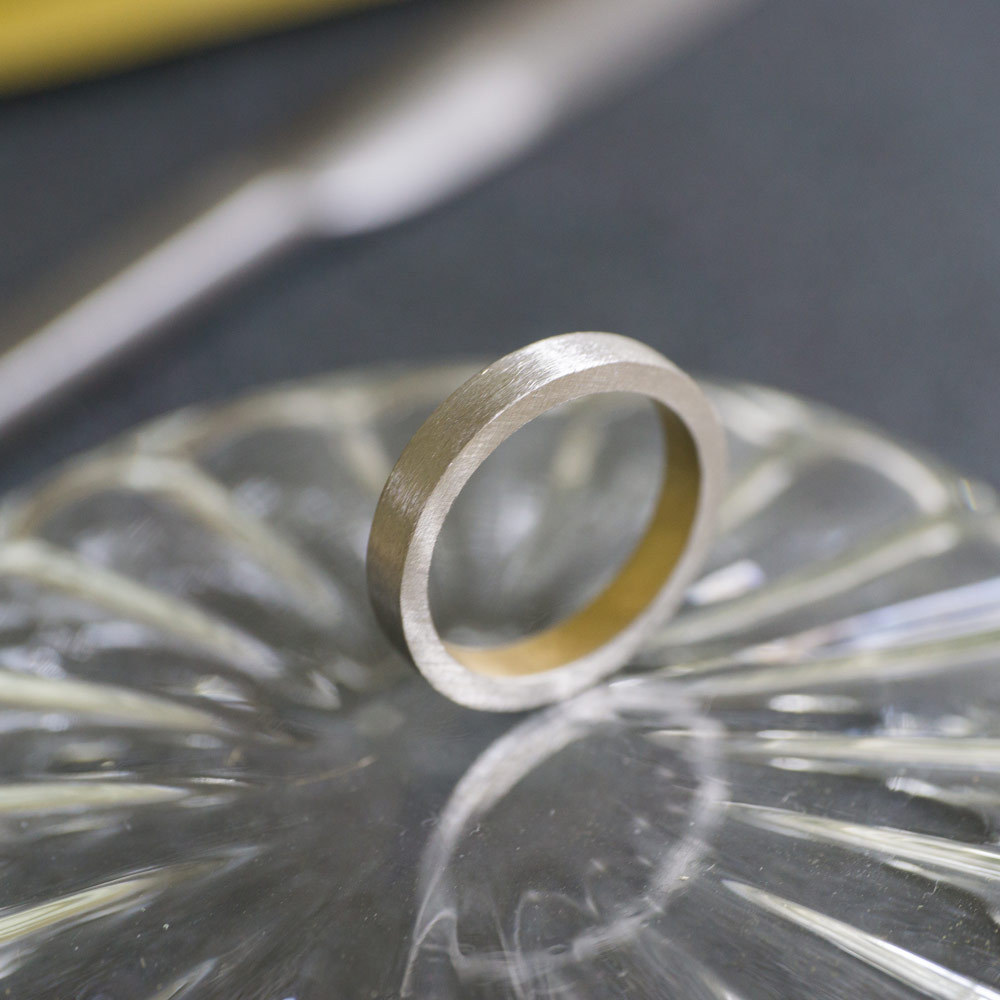 結婚指輪の制作風景　ゴールド、プラチナリング　屋久島で作る結婚指輪