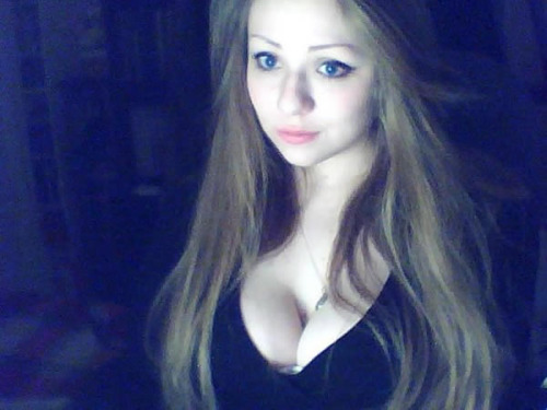 Busty webcam babe playing